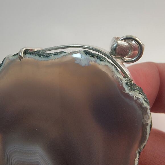Necklace Pendants Agate Slice Handmade Jewelry in Sterling Silver Prong Setting - Picture 10 of 10